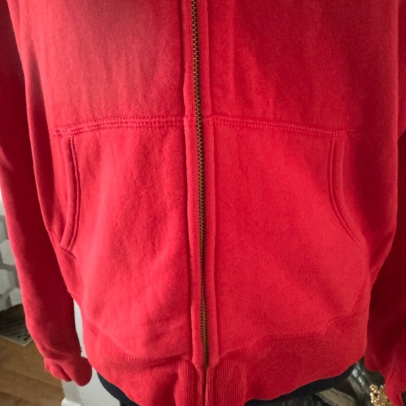 Ralph Lauren Red Hoodie with Gold Logo. Ptp 20” lenght 22,5” - Picture 4 of 5
